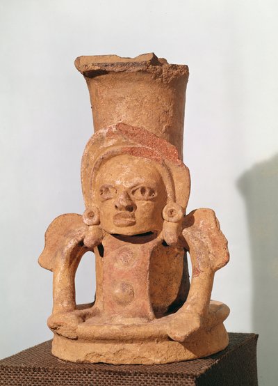 Weihrauchgefäß in Form einer sitzenden Figur, Vor-Klassische Periode (Keramik) von Mayan